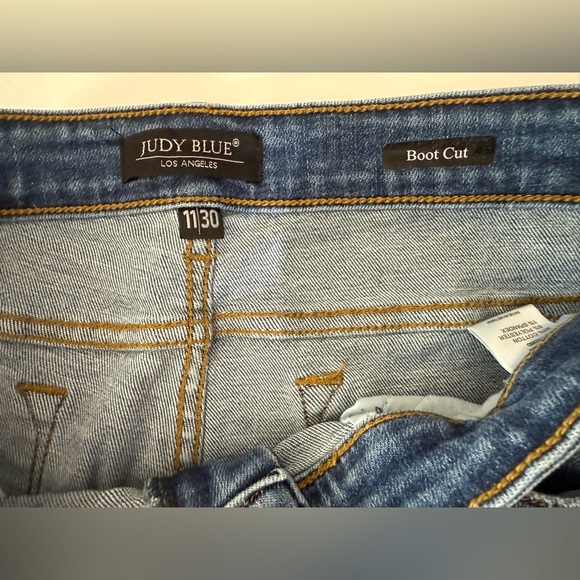 Judy Blue Women's Blue Boot Cut Jeans - Picture 7 of 13